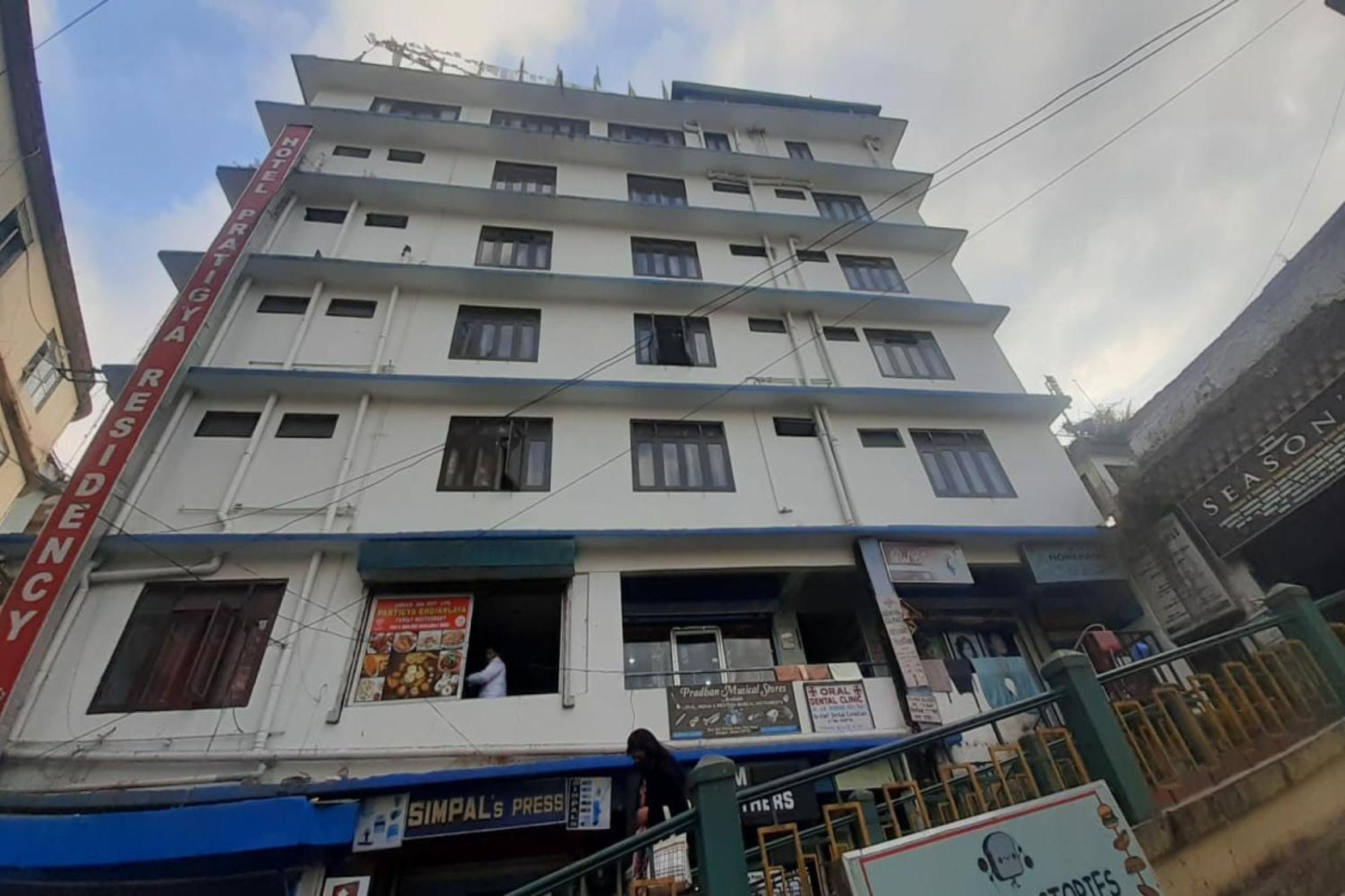 Capital O 8272 Hotel Pratigya Residency Gangtok Zewnętrze zdjęcie